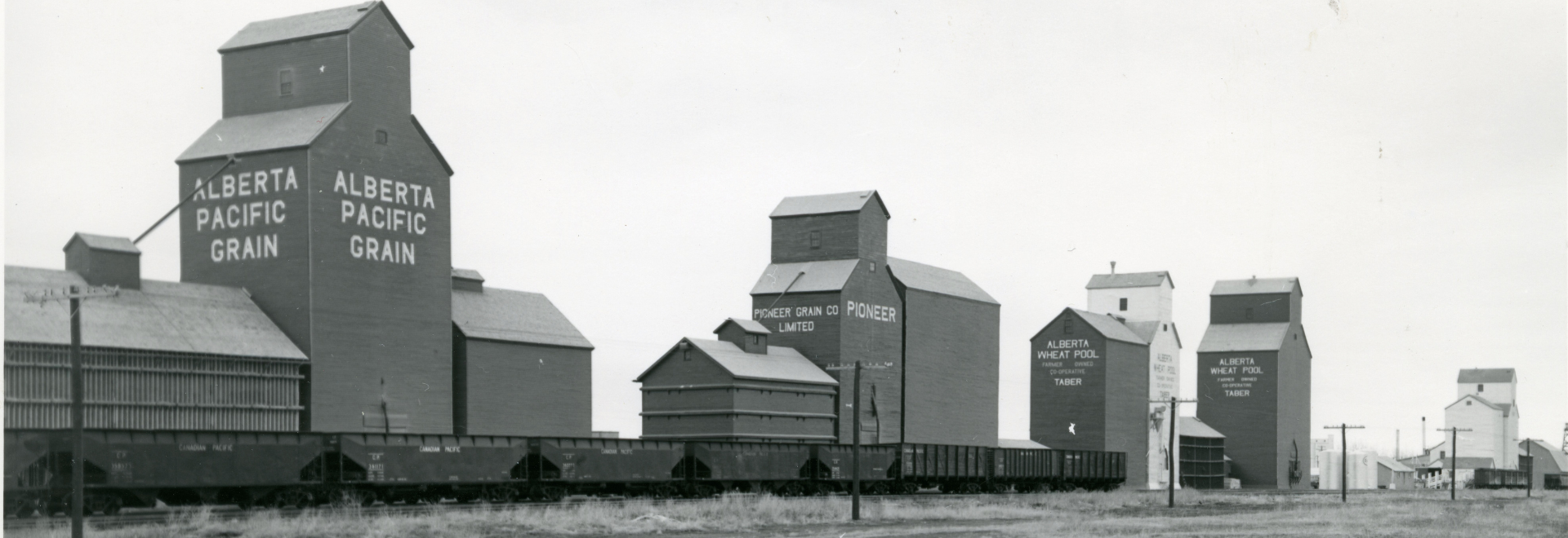 Historic Grain Elevators- Banner